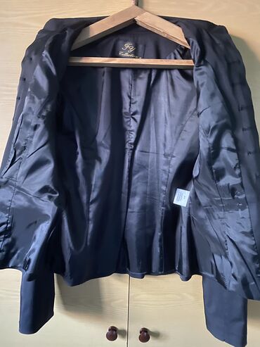 Dəstlər, kostyumlar: Yaz payiz ucun yungul penceklerdi ela veziyyetdedirler. 1 — 6