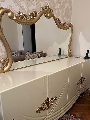 Mebel: Qonaq otağı üçün, İşlənmiş, Açılan, Dördbucaq masa, 6 stul — 3
