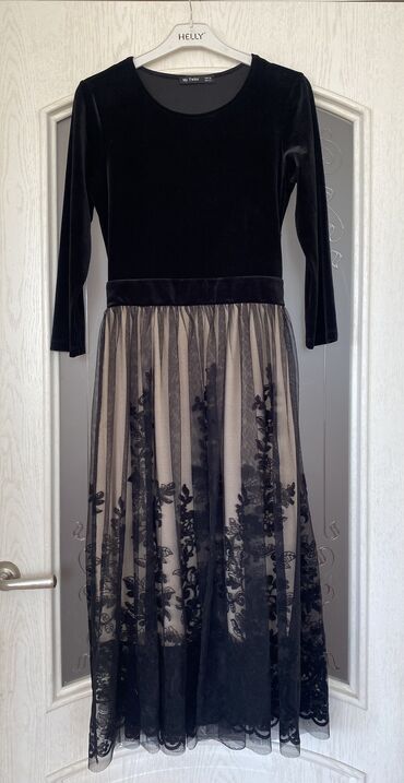 бархат: Вечернее платье, Коктейльное, Длинная модель, С рукавами, XS (EU 34), S (EU 36)