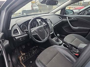 polovan auto do 1500 evra: OPEL ASTRA J 2012. GOD. - KOMPLETAN AUTO U DELOVIMA | AUTO DELOVI — 5