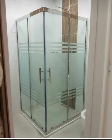 Duş kabinaları, arakəsmələr: Yeni Üstü açıq kabina, Künc üçün, Pulsuz çatdırılma — 12
