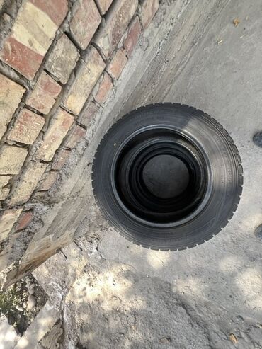 буу покрышка: Шиналар 185 / 60 / R 15, Колдонулган, Жапония