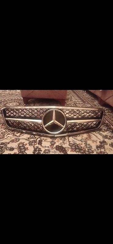 keci qiymeti: Mercedes-Benz ön radiator barmaqlığı W 204 Kuza C Radiyyator — 5