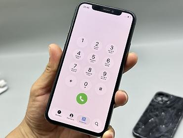 iphone red 7: IPhone 11 Pro, Б/у, 256 ГБ, Серебристый, Чехол, 76 % — 8