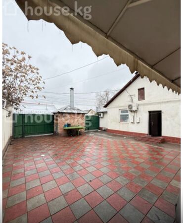 Долгосрочная аренда домов: 260 м², 8 комнат — 12