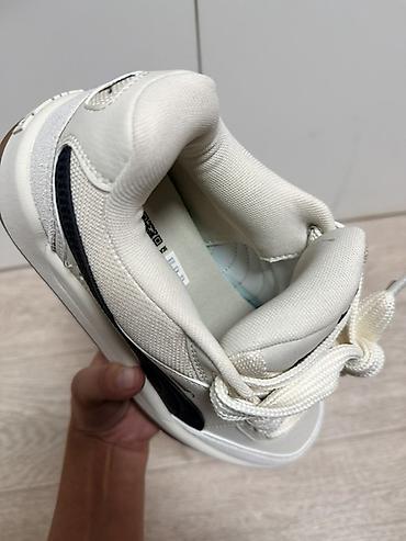 до 18 лет: Кроссовки PUMA ОРИГИНАЛ США - Модель: низкие кеды с фирменной полосой — 3