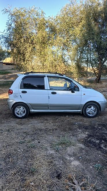 авто унаага алмашам: Daewoo Matiz: 2003 г., 0.8 л, Кол менен иштөөчү, Бензин, Хетчбек — 5