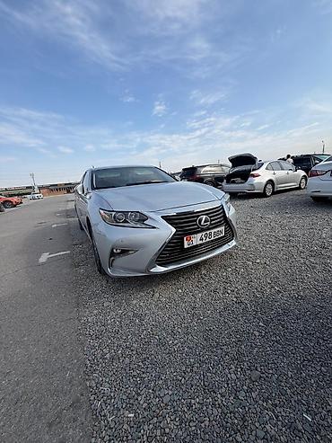 Lexus ES: 2014 г., 2.5 л, Вариатор, Гибрид, Седан at lalafo.kg Lexus ES: 2014 г., 2.5 л, Вариатор, Гибрид, Седан