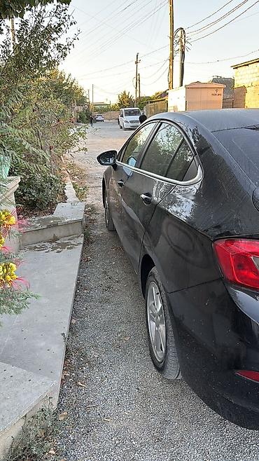cruze 2016: Chevrolet Cruze: 1.4 l | 2016 il 270000 km Sedan — 7