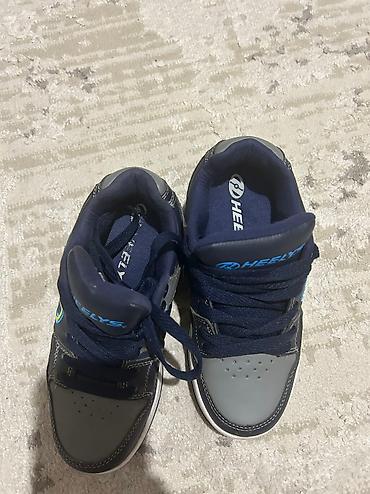 мужской одежды: Оригинал Heelys.Натуральная кожа.
Покупали дорого — 6