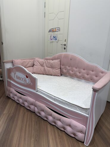 кровать для мальчиков: Детская односпальная кровать, Б/у, Для девочки, С матрасом, Дерево, Самовывоз