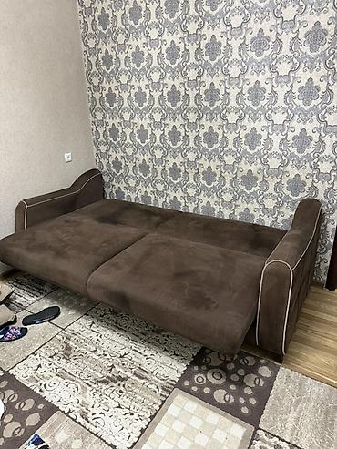Прямые диваны: Прямой диван, Б/у — 2
