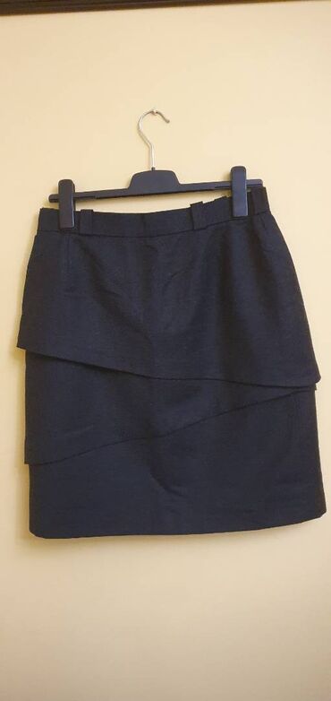 Suknje: Suknje u L vel. 600din. Dve suknje u L vel. po vašem izboru za na lalafo.rs — 22 Suknje: Suknje u L vel. 600din. Dve suknje u L vel. po vašem izboru za — 22