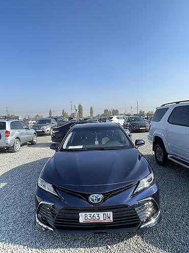 Унаа сатуу: Toyota Camry: 2020 г., 2.5 л, Автомат, Гибрид, Седан — 3