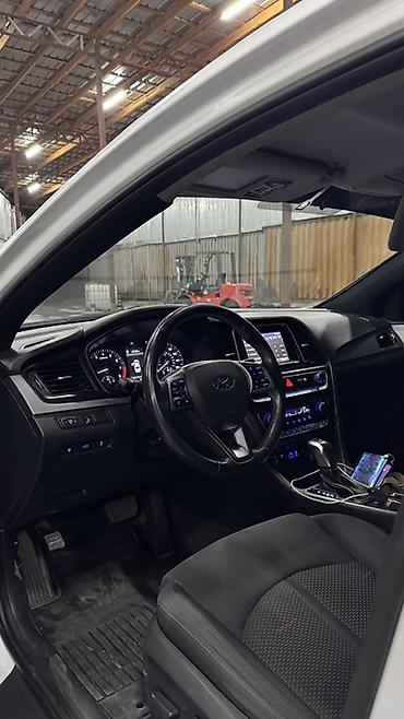 Hyundai Sonata: 2018 г., 2.4 л, Автомат, Бензин, Седан — 2