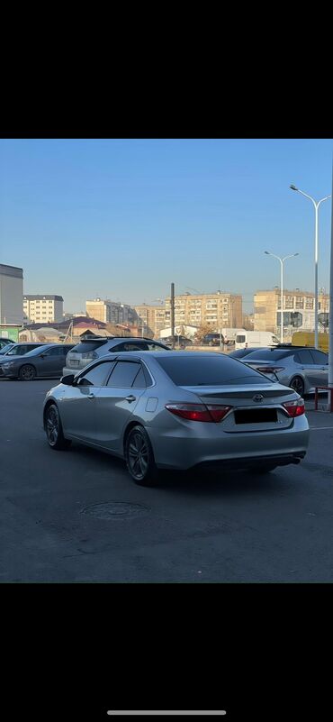Toyota: Toyota Camry: 2016 г., 2.5 л, Вариатор, Гибрид, Седан at lalafo.kg — 5 Toyota: Toyota Camry: 2016 г., 2.5 л, Вариатор, Гибрид, Седан — 5