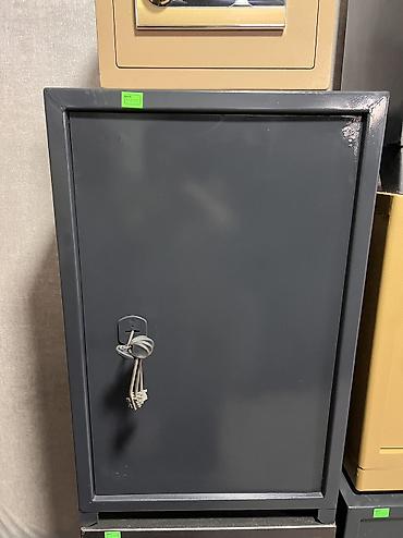 Сейфы для денег и документов: Сейфы китайские, местного производства, прочные замки. Для офиса, для — 9