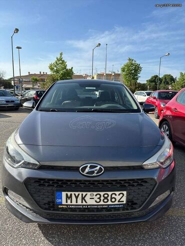 Hyundai: Hyundai i20: 1.1 l | 2015 year Hatchback