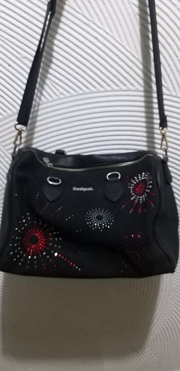 desigual torbe cena: Original Desigual torba Kozna,placena oko 12000,zbog sitnih tragova