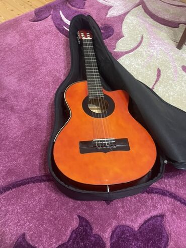 Gitaralar: Klassik gitara, İşlənmiş