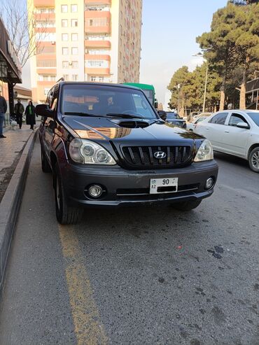 maşın buferi: Hyundai Terracan: 2.9 l | 2004 il Ofrouder/SUV