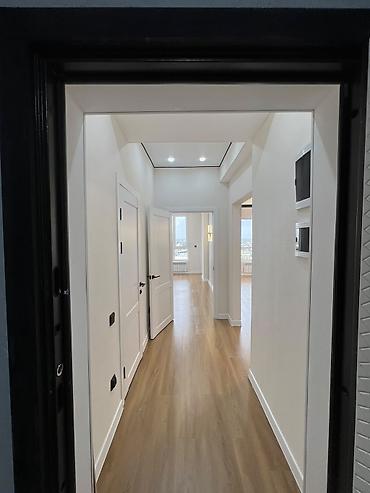 квартира 77 серия: 1 комната, 42 м², 14 этаж — 3
