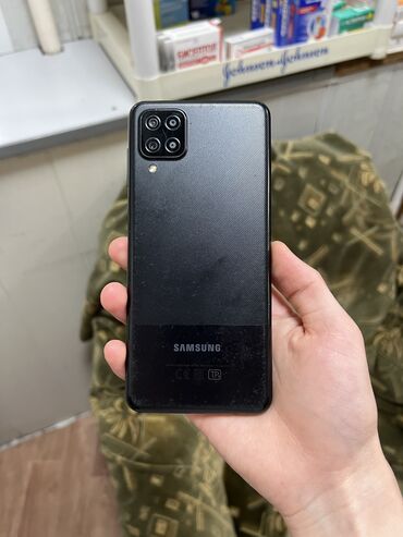 samsung gt s5250: Samsung Galaxy A12, Б/у, 32 ГБ, цвет - Черный, 2 SIM