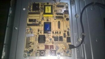 Aksesoari za TV i video: Dual DLE39F182 u delovima 17MB95 Vestel Main BoardVestel 17IPS20 — 8