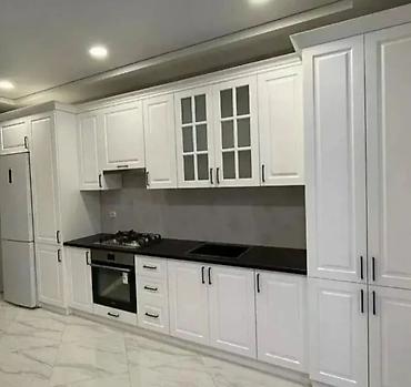 Sifarişlə mətbəx mebeli: Sifarişlə mətbəx dəsti, Özü çəkən petlələr, Taxta, Kredit yoxdur, Pulsuz çatdırılma — 18