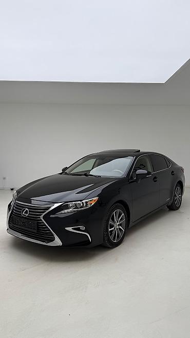 Lexus: Lexus ES: 2016 г., 2.5 л, Вариатор, Гибрид, Седан — 2