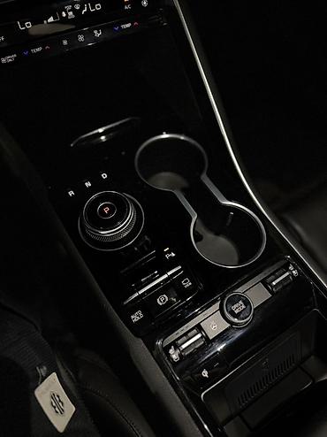 кант 1 май: Kia K5: 2023 г., 2 л, Автомат, Гибрид, Седан — 10
