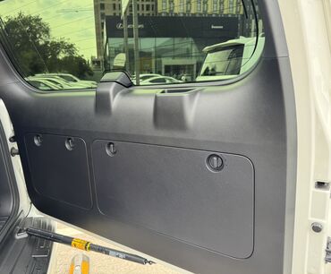 Toyota: Toyota Land Cruiser Prado: 2020 г., 4 л, Автомат, Бензин, Внедорожник at lalafo.kg — 12 Toyota: Toyota Land Cruiser Prado: 2020 г., 4 л, Автомат, Бензин, Внедорожник — 12