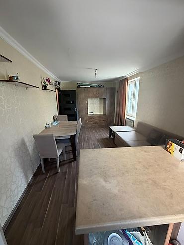 bakıda: Ofis haqqi 30 faiz. Elimler metrosuna ayaqla 5-8 deyqelik mesafede — 2