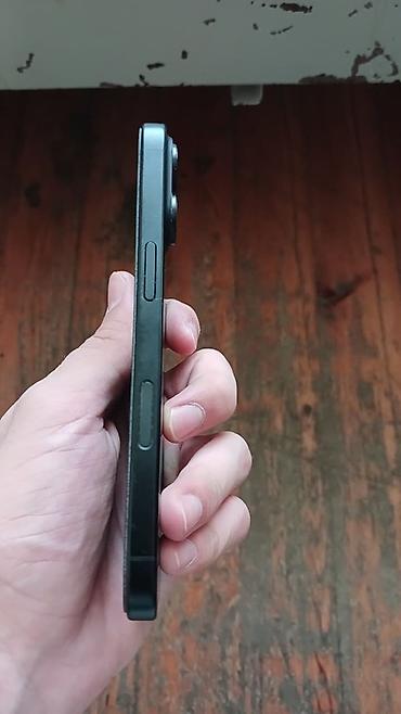 Apple iPhone: IPhone 16, 128 GB, Qara, Face ID — 3