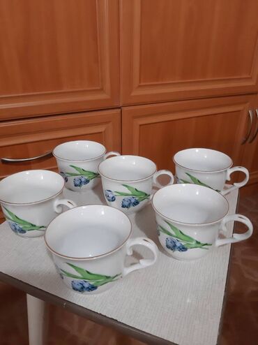чайные сервизы: Продам чайный сервиз, на 6 персон, новый, в комплекте 6 штук чайных