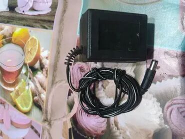 Ostali aparati za ličnu negu: 1. Remington PA-0510E 2. Charger Kemei Ac Dc Adaptor Model — 9