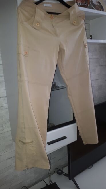 maslinasto zelene pantalone zenske: L (EU 40), Normalan struk, Ravne nogavice