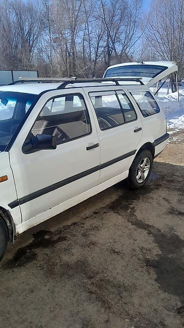 Volkswagen: Volkswagen Golf: 1994 г., 1.8 л, Механика, Бензин, Универсал — 8