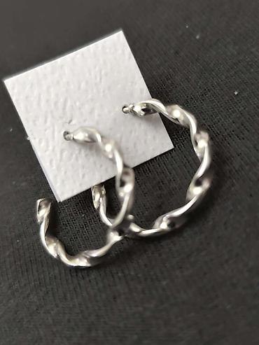 Ostali nakit: Par 1000din
2 para1400din ๐ na lalafo.rs โ 2 Ostali nakit: Par 1000din
2 para1400din ๐ โ 2