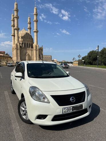 nissan sunny satilir: Nissan Sunny: 1.5 l | 2013 il Sedan