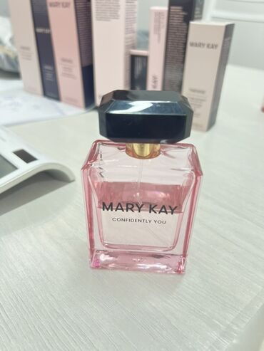 самые лучшие духи: Парфюмерная вода Mary Kay Confidently You. - Женский аромат в