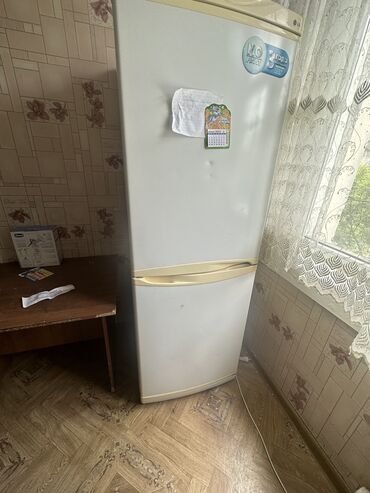 бу холодильник в бишкеке: Муздаткыч LG, Колдонулган, Эки камералуу