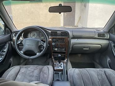 продажы авто: Subaru Legacy: 2000 г., 2.5 л, Автомат, Бензин, Седан — 9