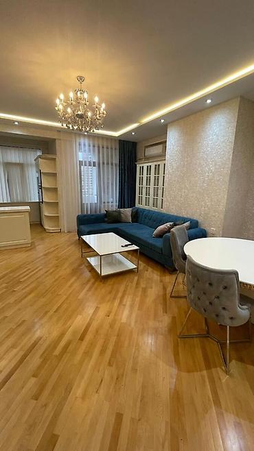 İcarəyə verilir 3 otaqlı yeni tikili 74 m², Gənclik m. Kateqoriya — 10
