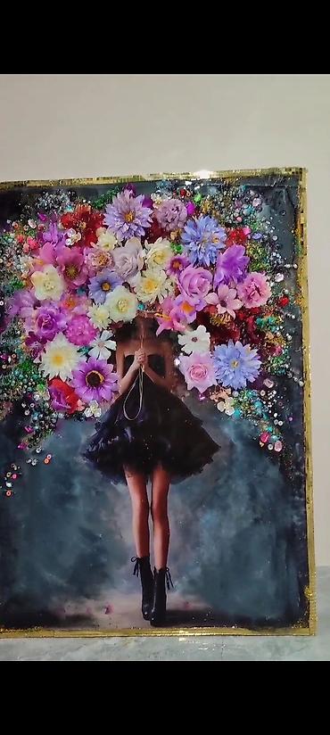 divar bəzəkləri: Məhsul: 3D mix-media dekorativ tablo Təsvir: - Mövzu: Qara qısa donlu — 1