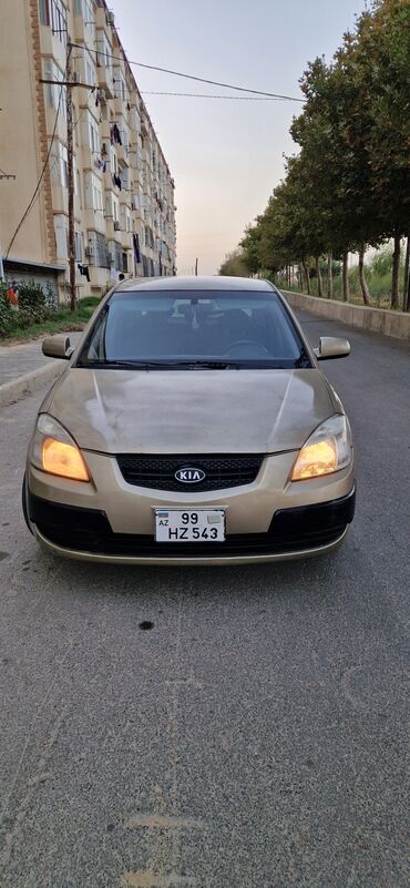 Kia: Kia Rio: 1.4 l | 2005 il Hetçbek