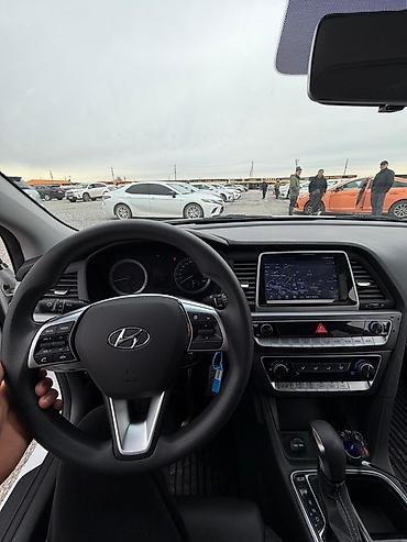 Hyundai: Hyundai Sonata: 2021 г., 2 л, Автомат, Бензин, Седан — 7
