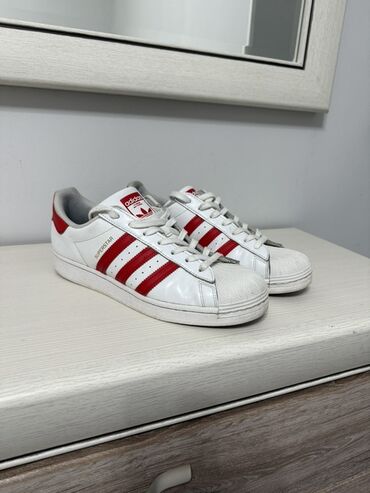 Кроссовки и спортивная обувь: Мужские кроссовки, 44, Adidas, Б/у, цвет - Белый, Самовывоз