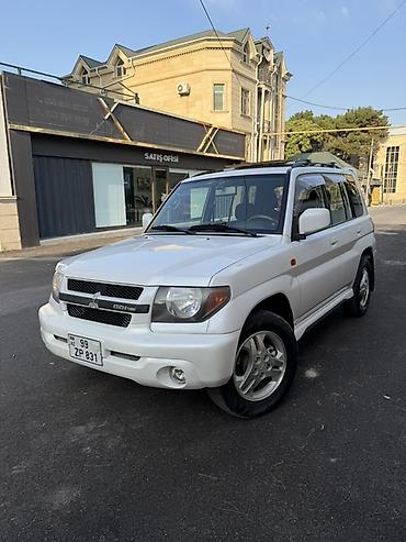 Mitsubishi Pajero: 1.8 l | 2001 il 239000 km Ofrouder/SUV