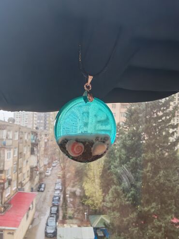 Kulonlar: Epoksi qatqı ilə hazırlanmış əl işi kulonlar - Çiçək kolleksiyası — 4